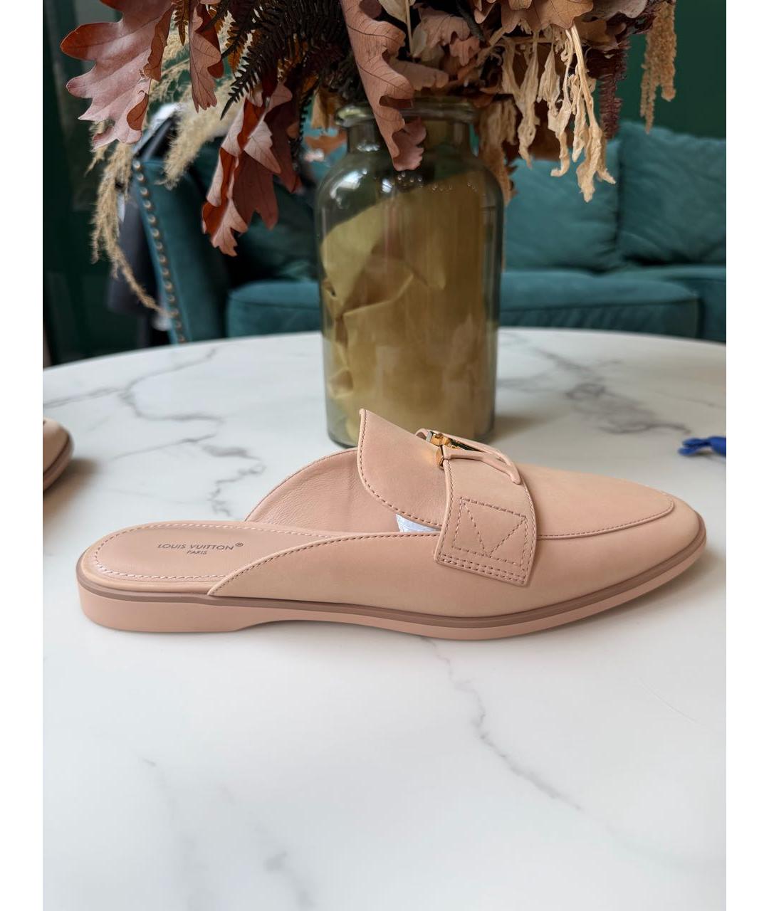 LOUIS VUITTON Розовые кожаные сабо, фото 8