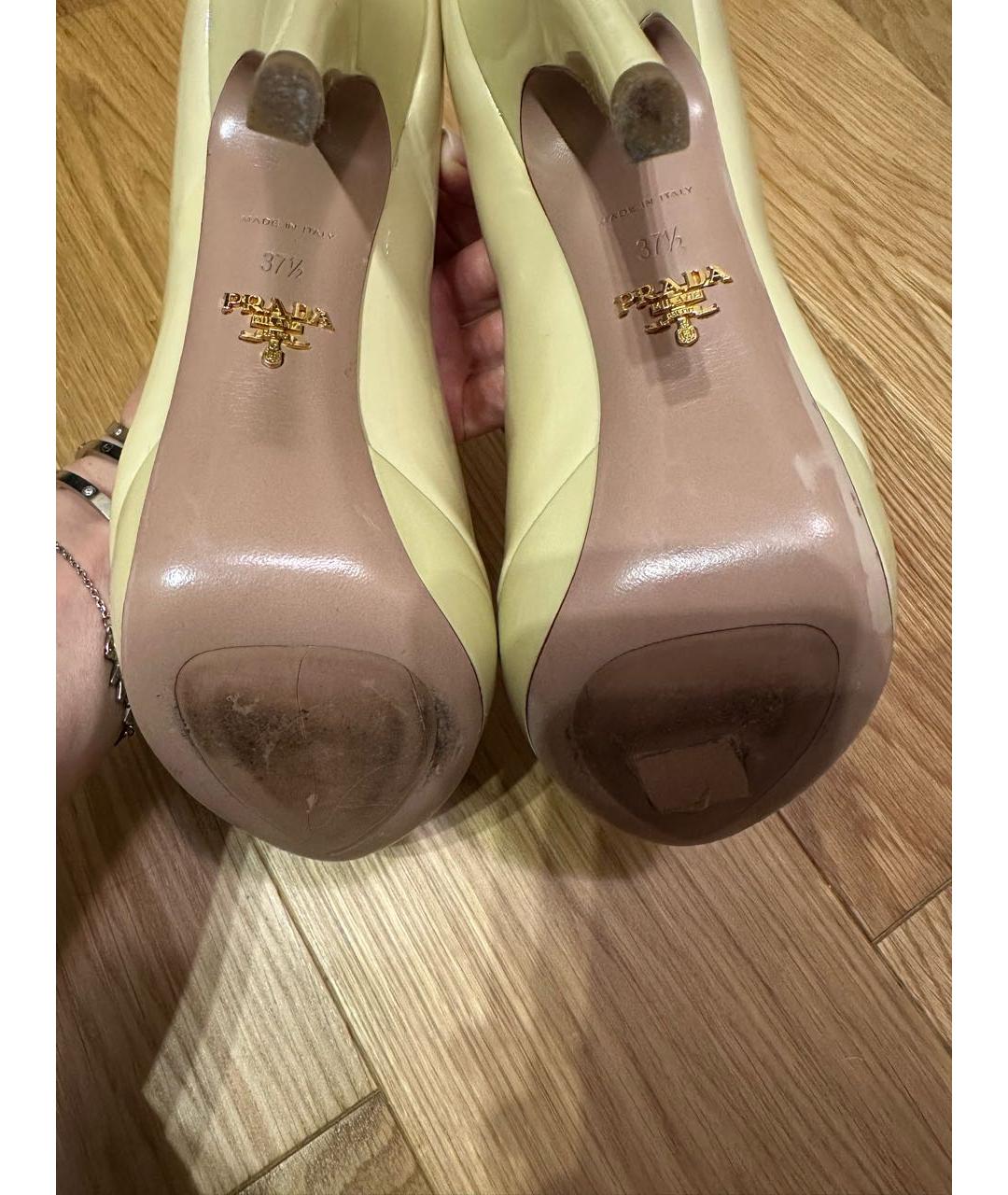 PRADA Бежевые туфли из лакированной кожи, фото 7