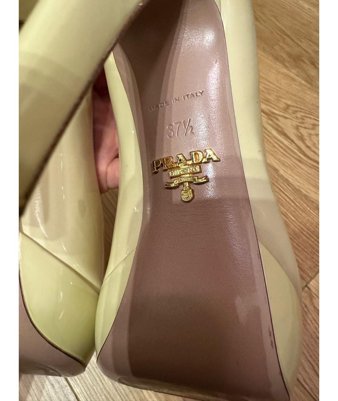 PRADA Бежевые туфли из лакированной кожи, фото 8