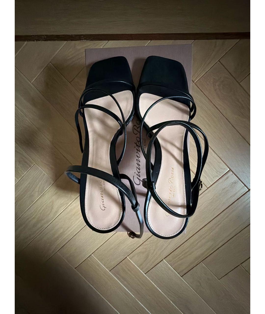 GIANVITO ROSSI Черные кожаные босоножки, фото 3