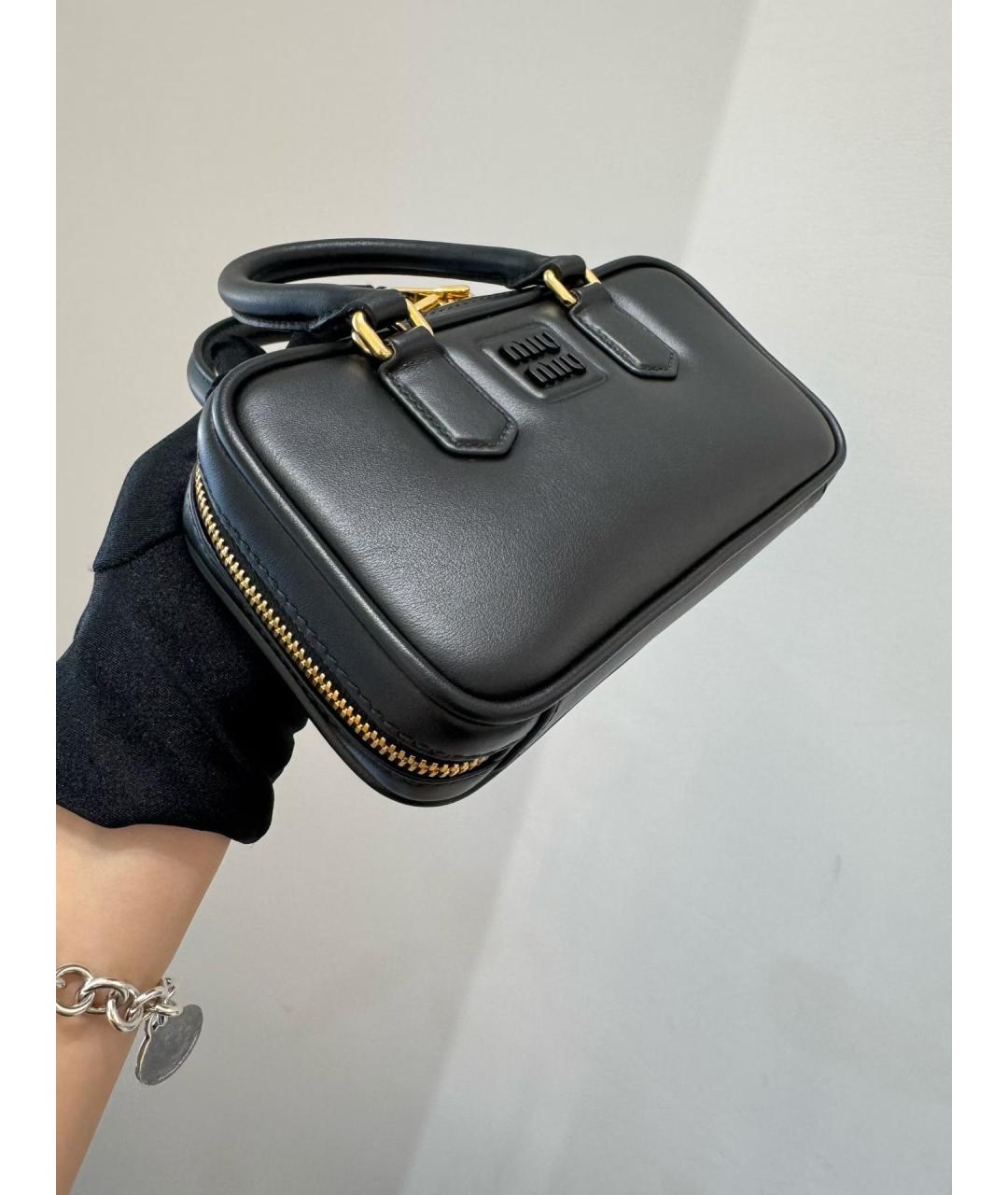 MIU MIU Черная кожаная сумка тоут, фото 4