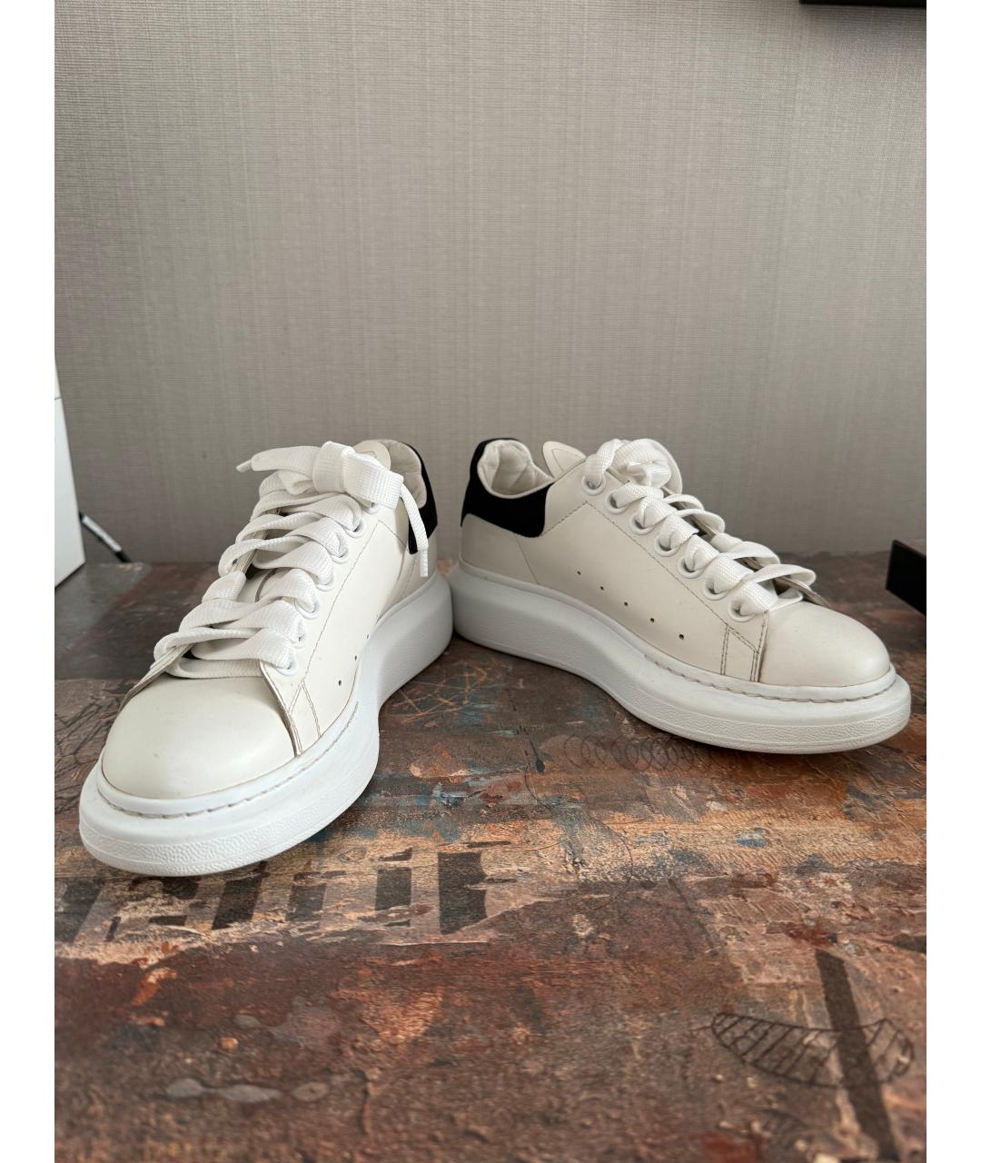 ALEXANDER MCQUEEN Белые кожаные кеды, фото 6