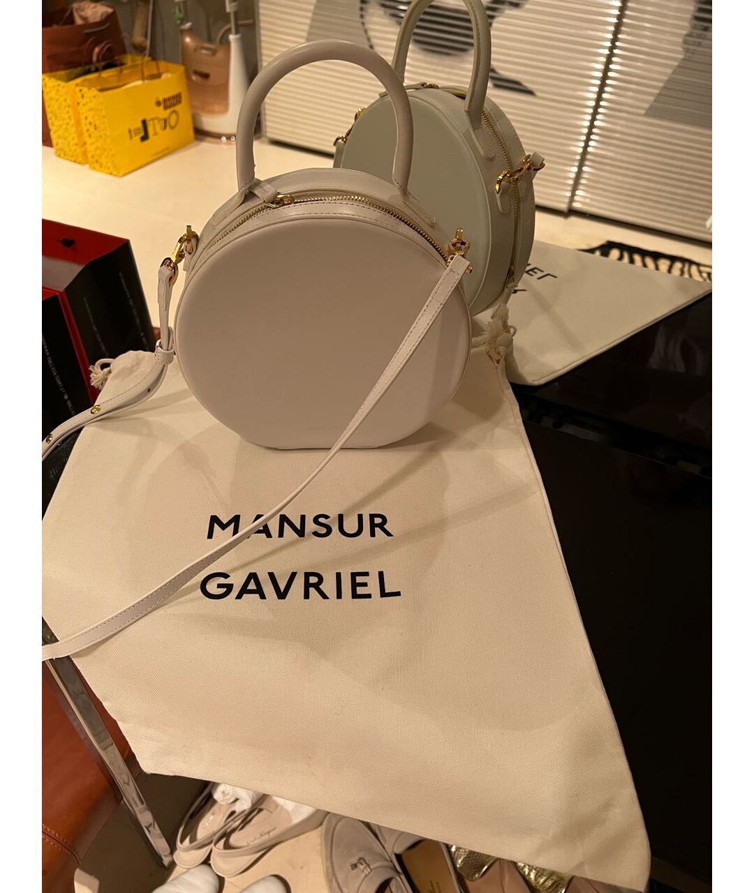 MANSUR GAVRIEL Белая кожаная сумка с короткими ручками, фото 4