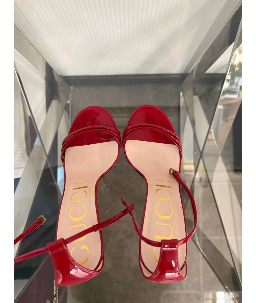 GUCCI Красные босоножки из лакированной кожи, фото 6