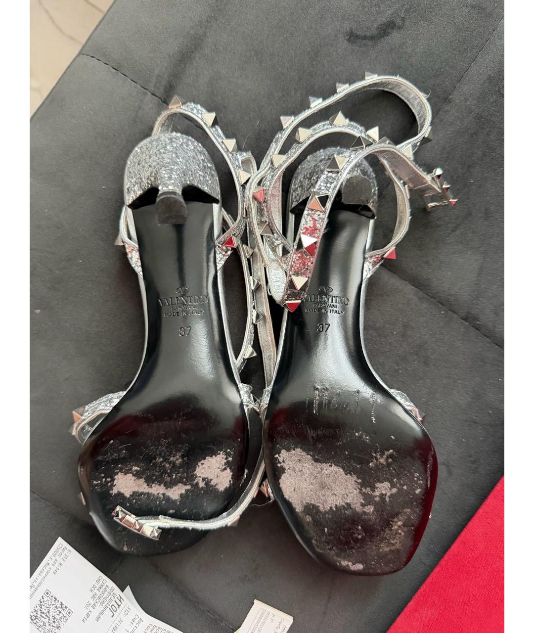VALENTINO Серебряные босоножки из лакированной кожи, фото 6