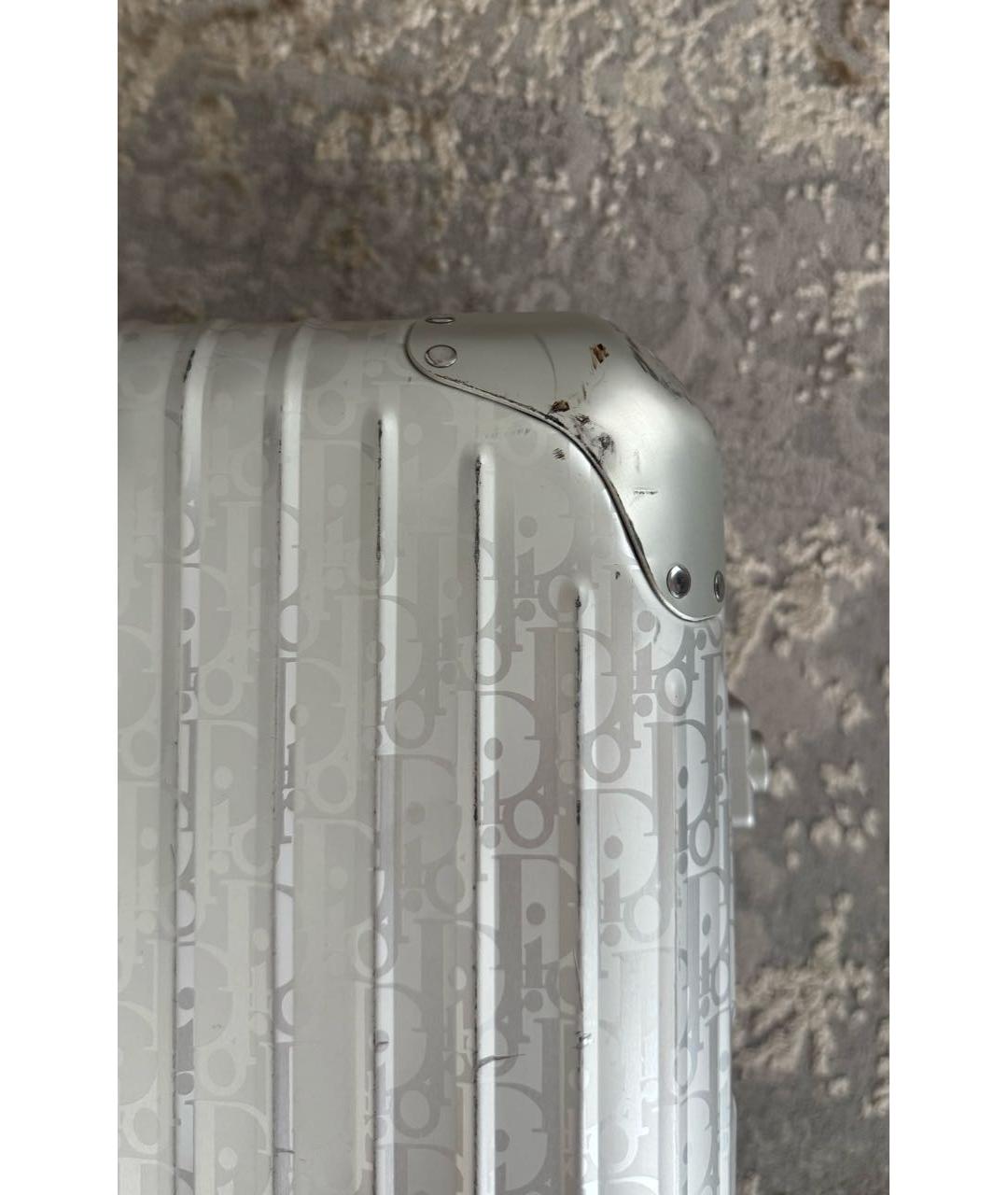 Rimowa Серебряный чемодан, фото 7