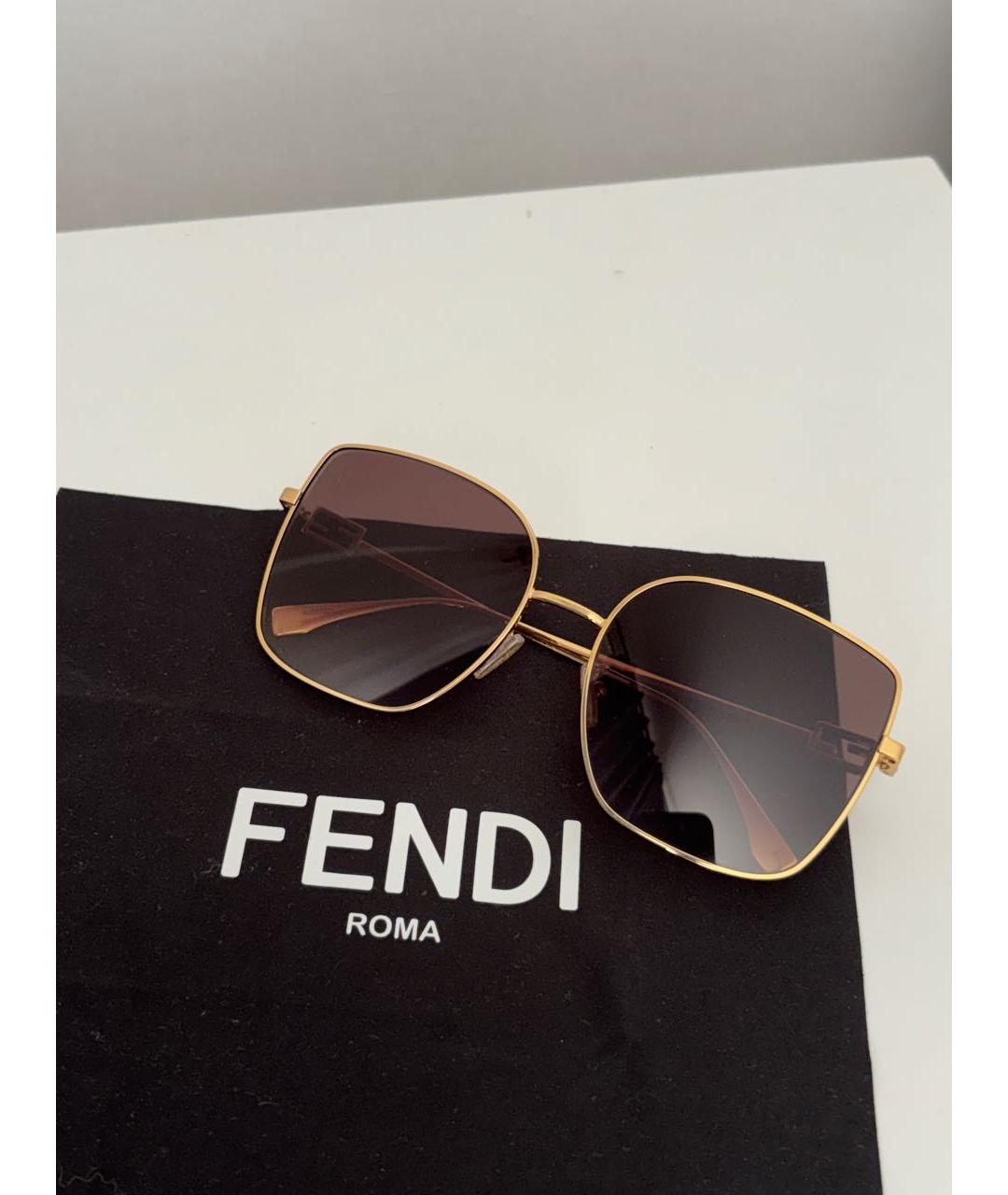 FENDI Золотые металлические солнцезащитные очки, фото 4