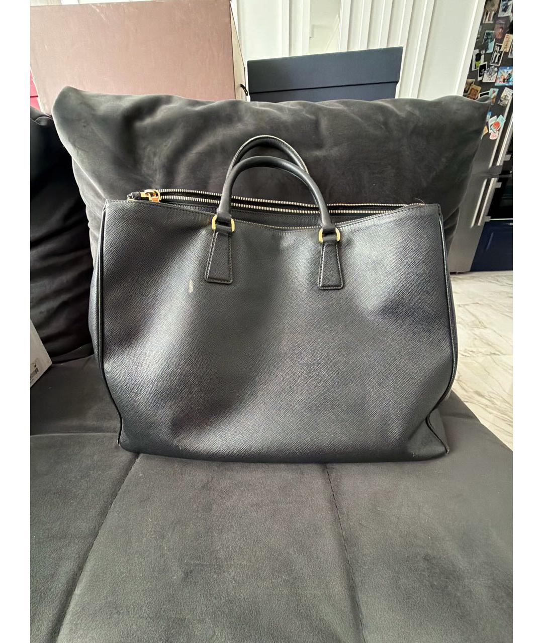 PRADA Черная кожаная сумка тоут, фото 3