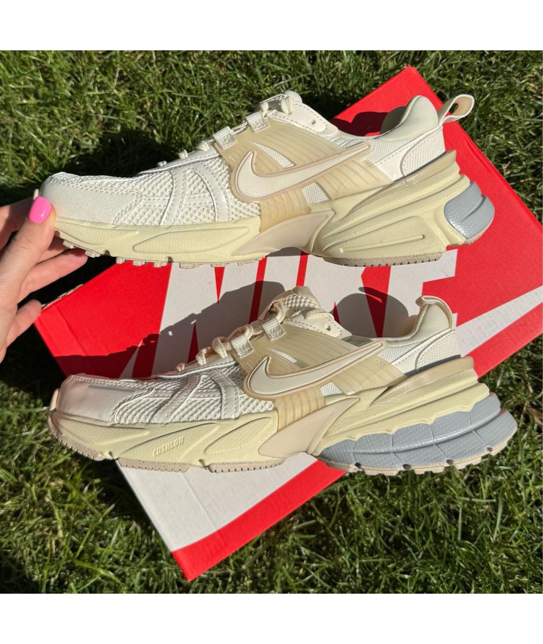 NIKE Бежевые текстильные кроссовки, фото 3