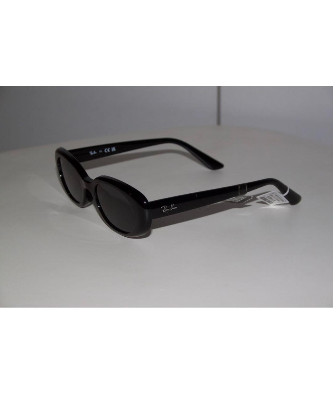 RAY BAN Черные пластиковые солнцезащитные очки, фото 2