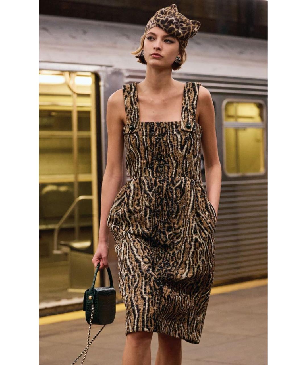 CHANEL Коричневое хлопковое повседневное платье, фото 2
