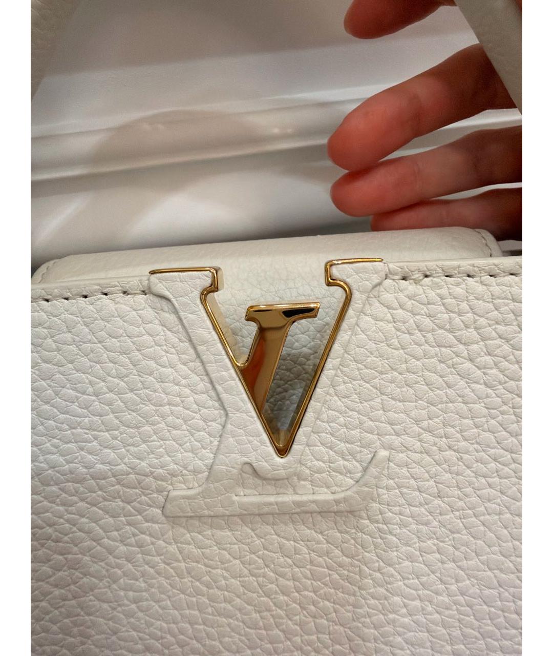 LOUIS VUITTON Белая кожаная сумка с короткими ручками, фото 6