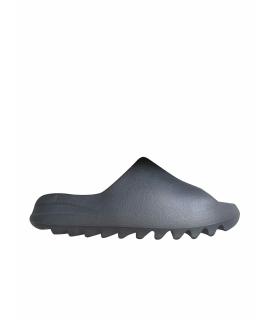 ADIDAS YEEZY Шлепанцы