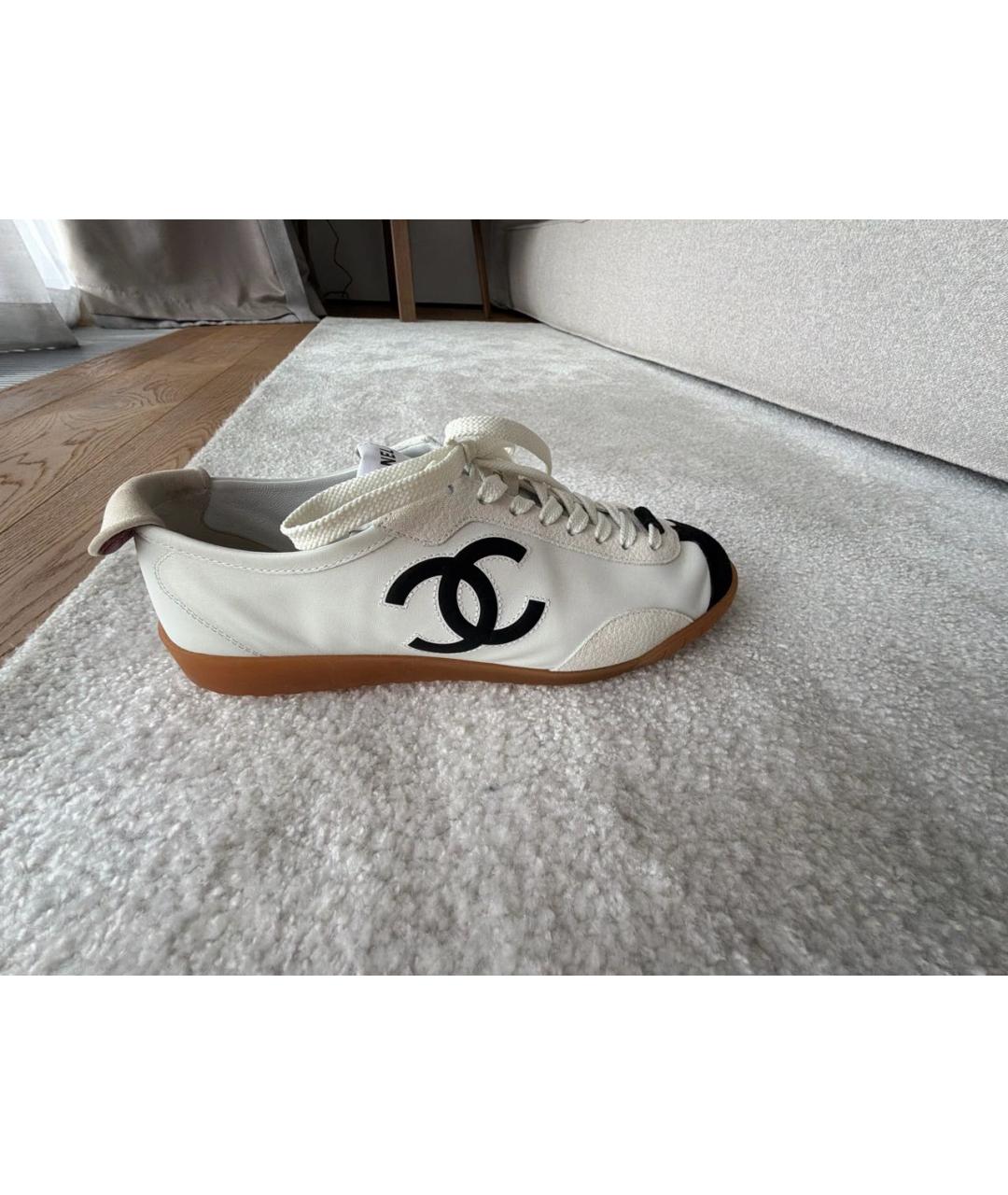 CHANEL Белые кожаные кеды, фото 5