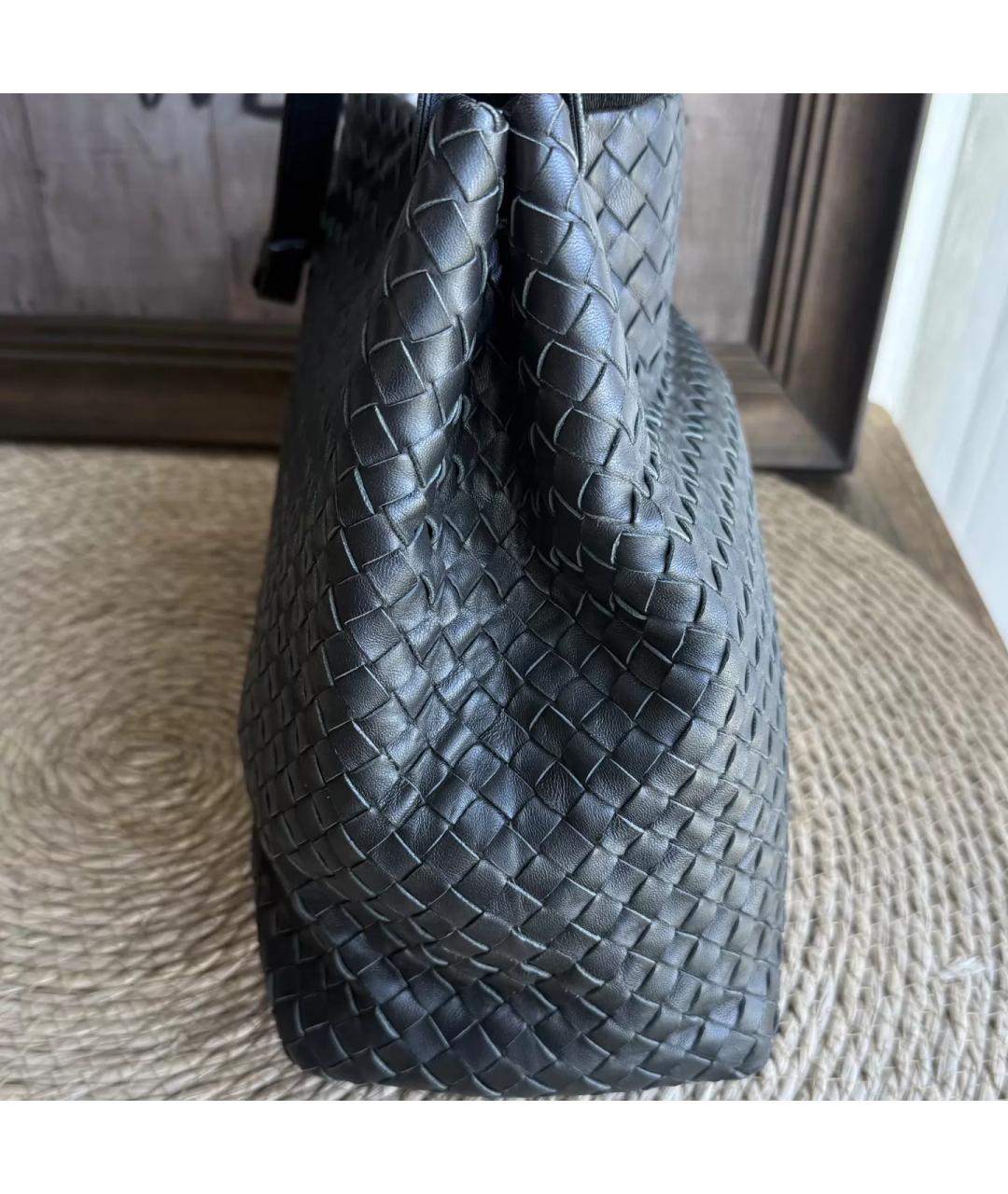 BOTTEGA VENETA Черная кожаная сумка тоут, фото 6