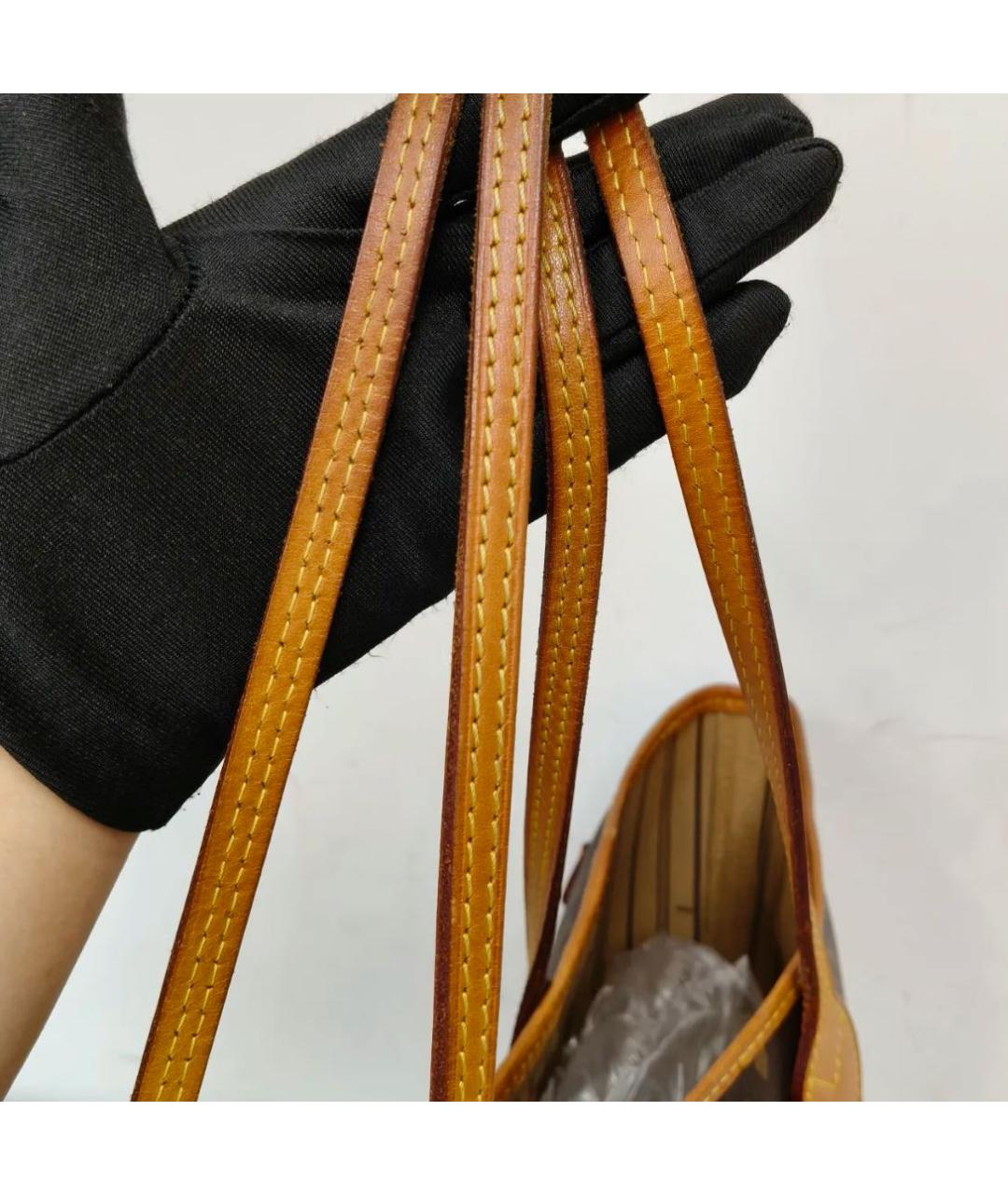 LOUIS VUITTON Коричневая кожаная сумка с короткими ручками, фото 6