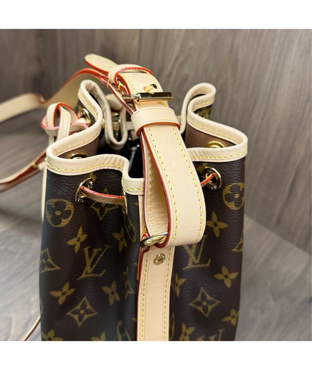 LOUIS VUITTON Коричневая кожаная сумка через плечо, фото 3