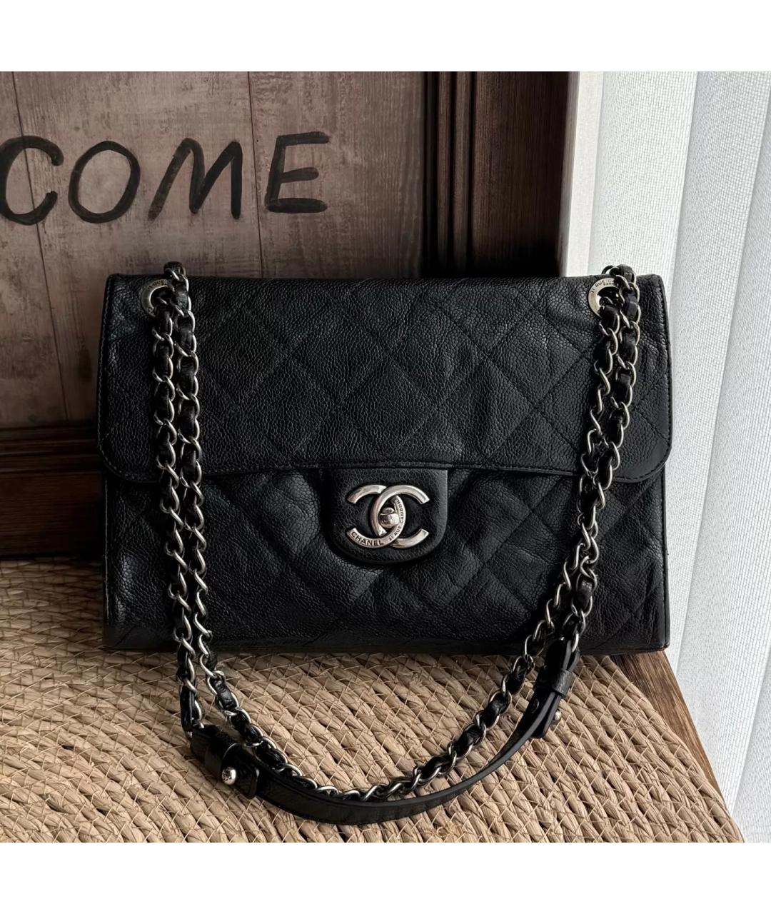 CHANEL Черная кожаная сумка через плечо, фото 2