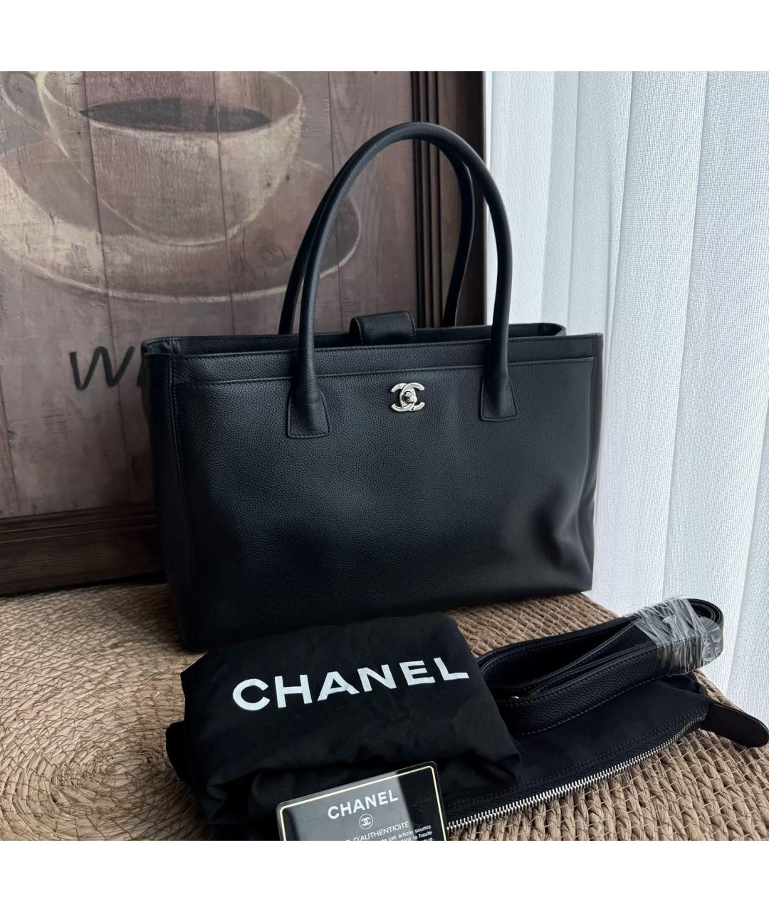 CHANEL Черная кожаная сумка через плечо, фото 10