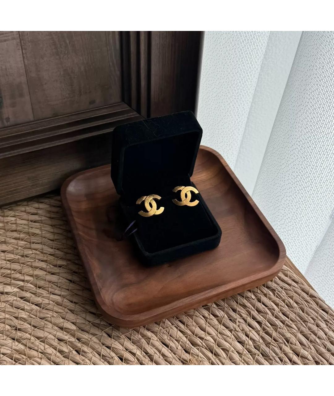 CHANEL Золотые серьги из желтого золота, фото 6