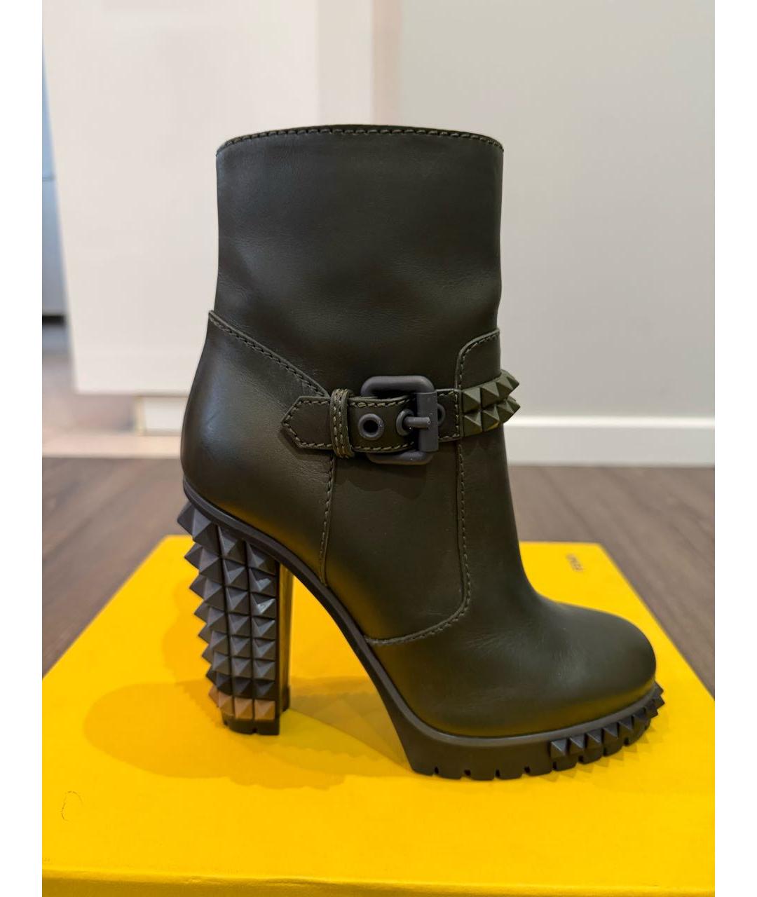 FENDI Хаки кожаные ботильоны, фото 9