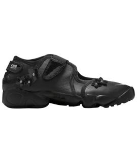 NIKE Кроссовки