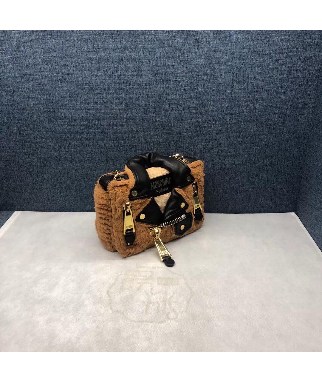 MOSCHINO Коричневая меховая сумка через плечо, фото 4