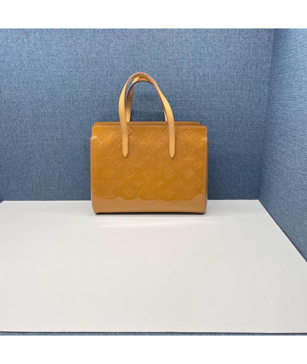 LOUIS VUITTON Бежевая сумка с короткими ручками из лакированной кожи, фото 2