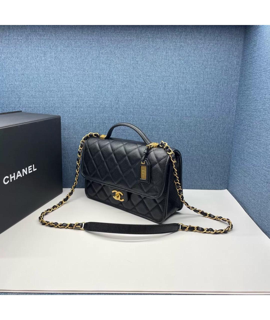 CHANEL Черная кожаная сумка через плечо, фото 3