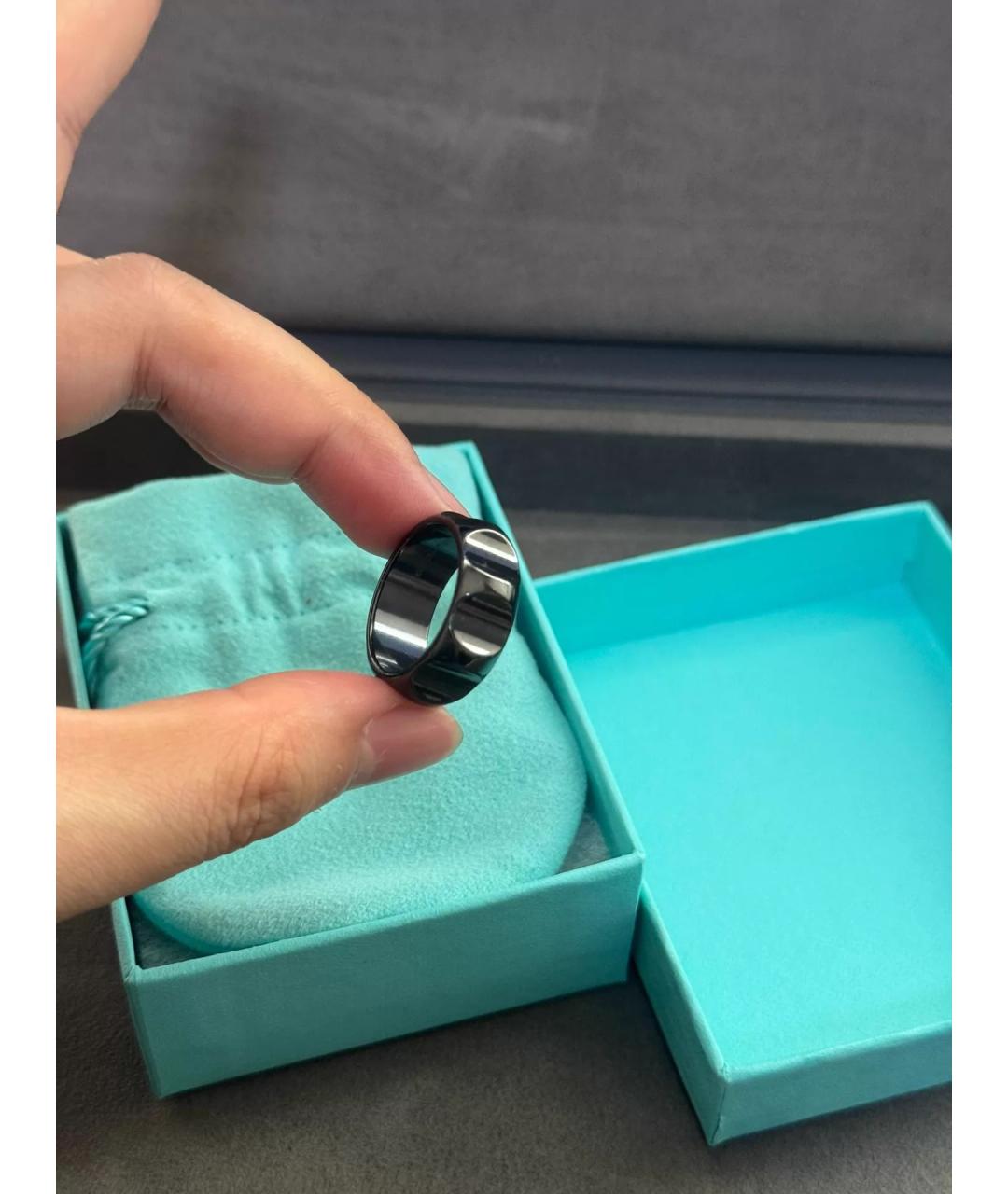 TIFFANY&CO Черное металлическое кольцо, фото 3