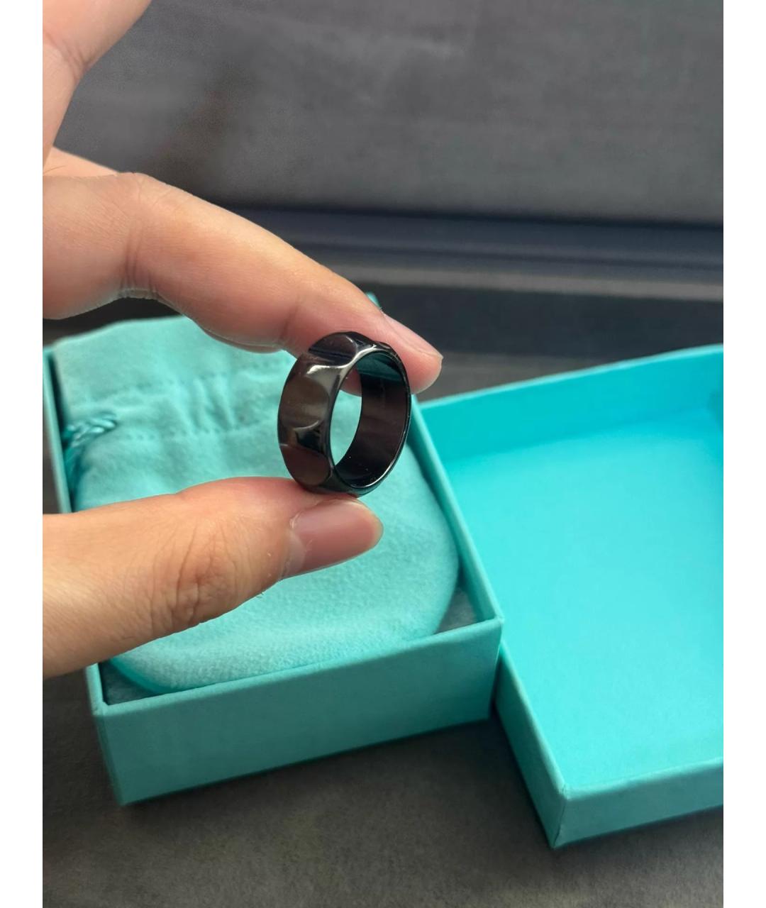 TIFFANY&CO Черное металлическое кольцо, фото 4