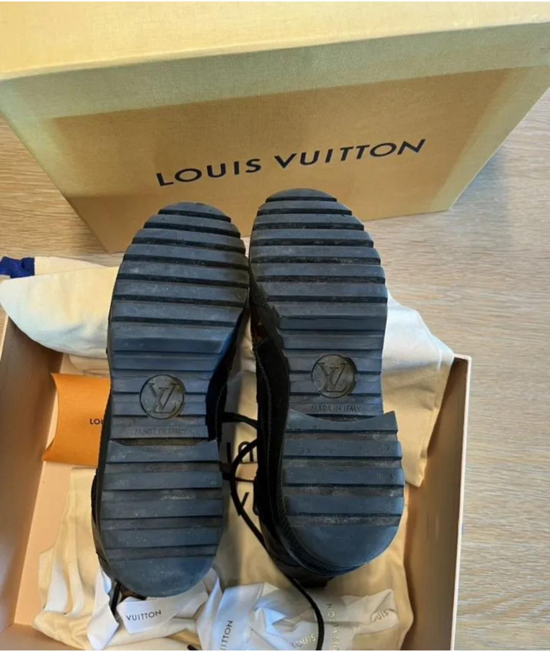 LOUIS VUITTON Черные ботинки из экзотической кожи, фото 4