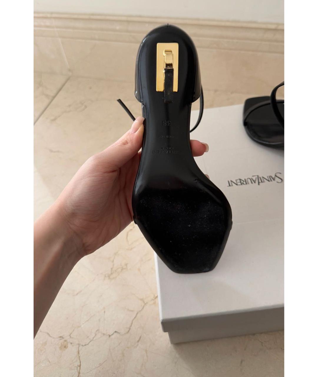 SAINT LAURENT Черные босоножки из лакированной кожи, фото 7