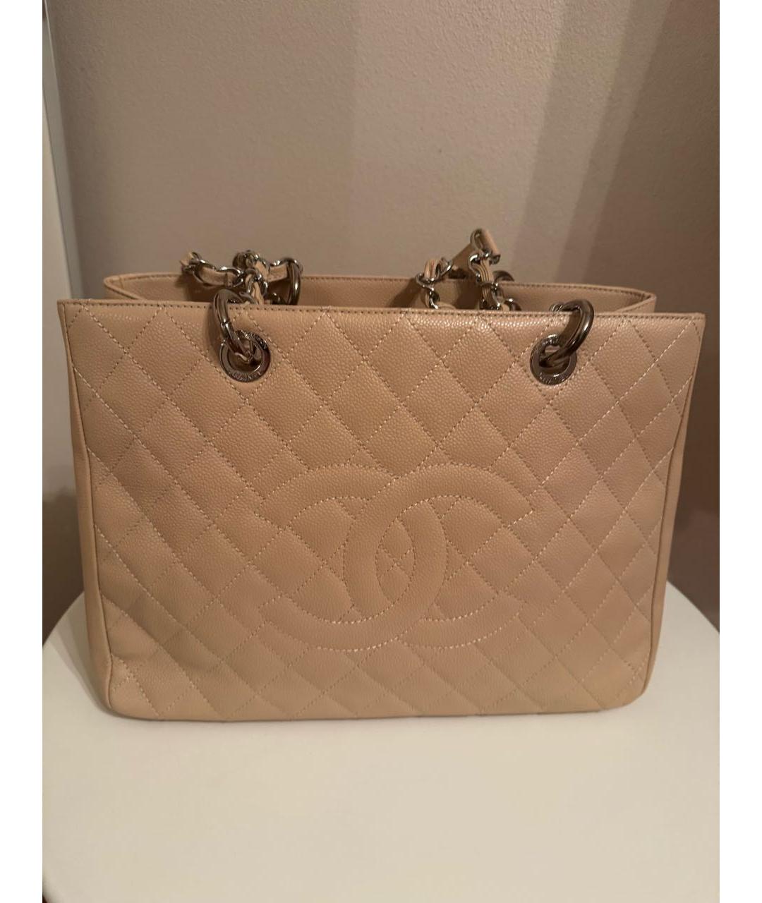 CHANEL Бежевая кожаная сумка тоут, фото 9