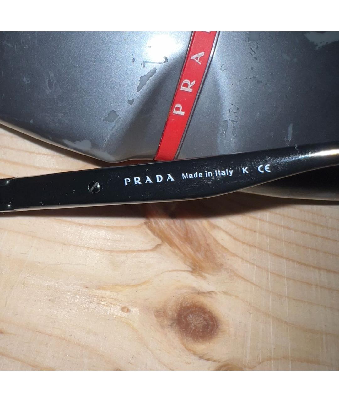PRADA Черные пластиковые солнцезащитные очки, фото 4