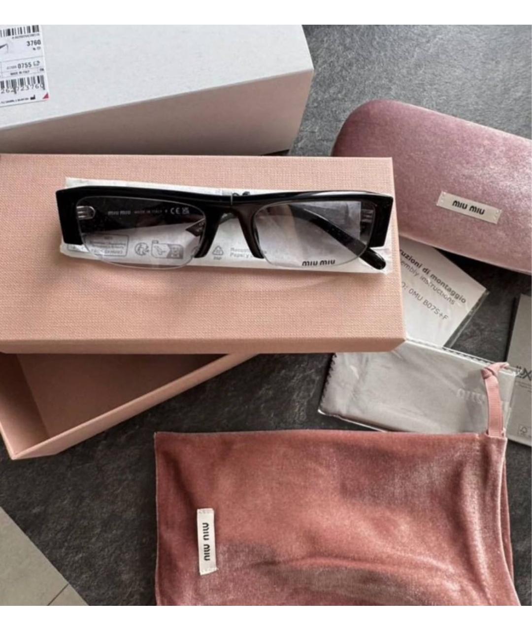 MIU MIU Черные пластиковые солнцезащитные очки, фото 4