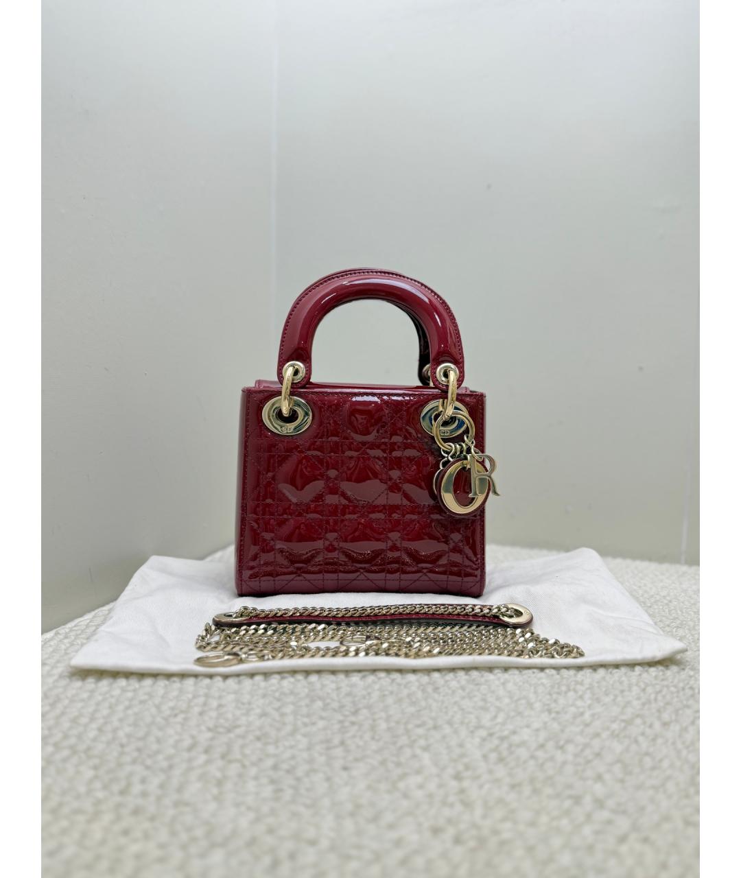 CHRISTIAN DIOR Красная сумка тоут из лакированной кожи, фото 2