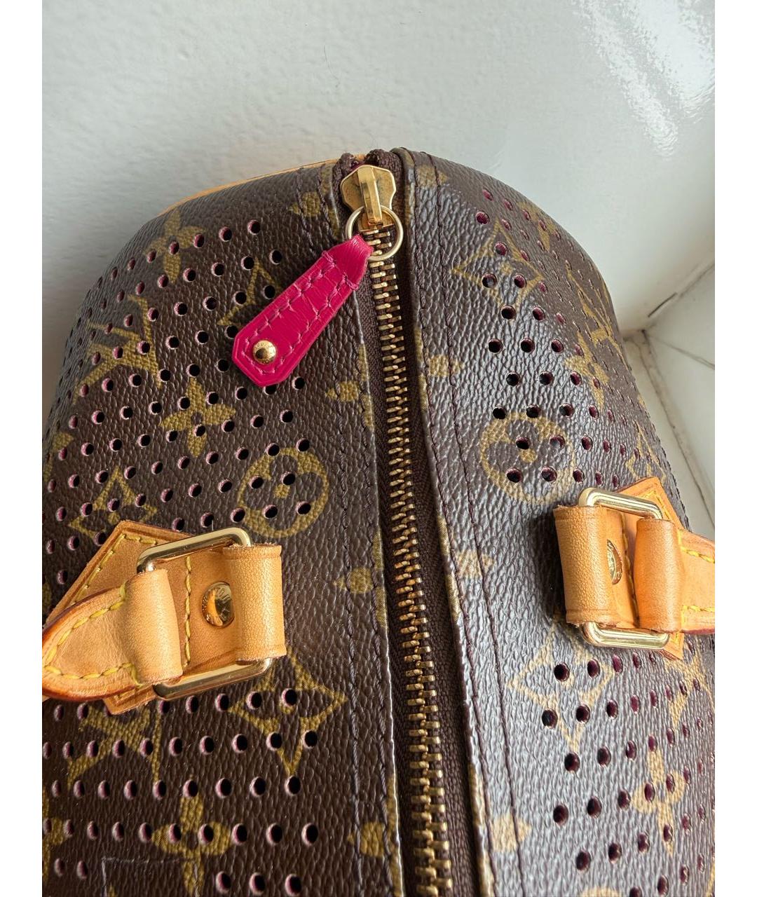 LOUIS VUITTON Бежевая кожаная сумка с короткими ручками, фото 5