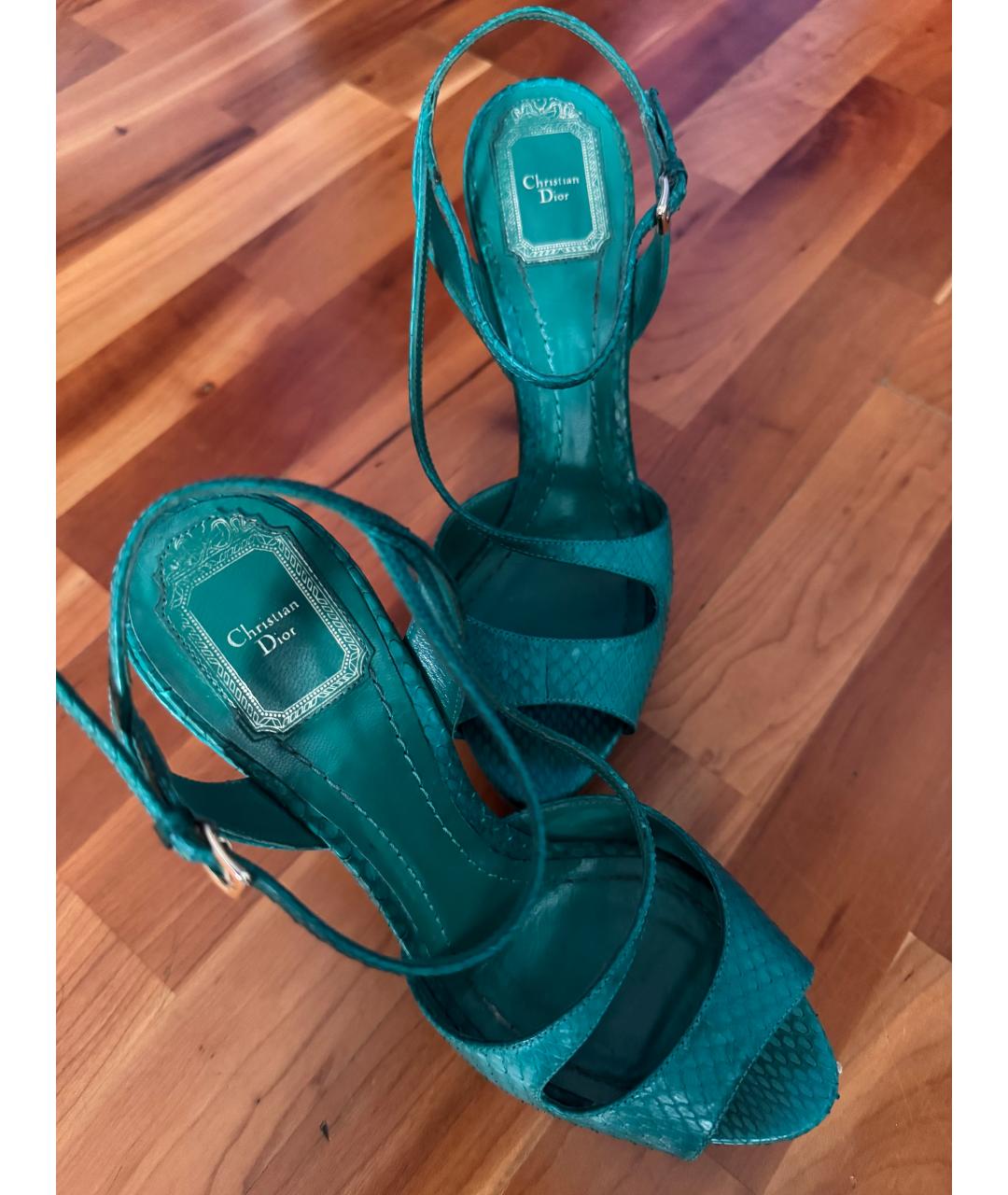 CHRISTIAN DIOR Бирюзовые босоножки из экзотической кожи, фото 6