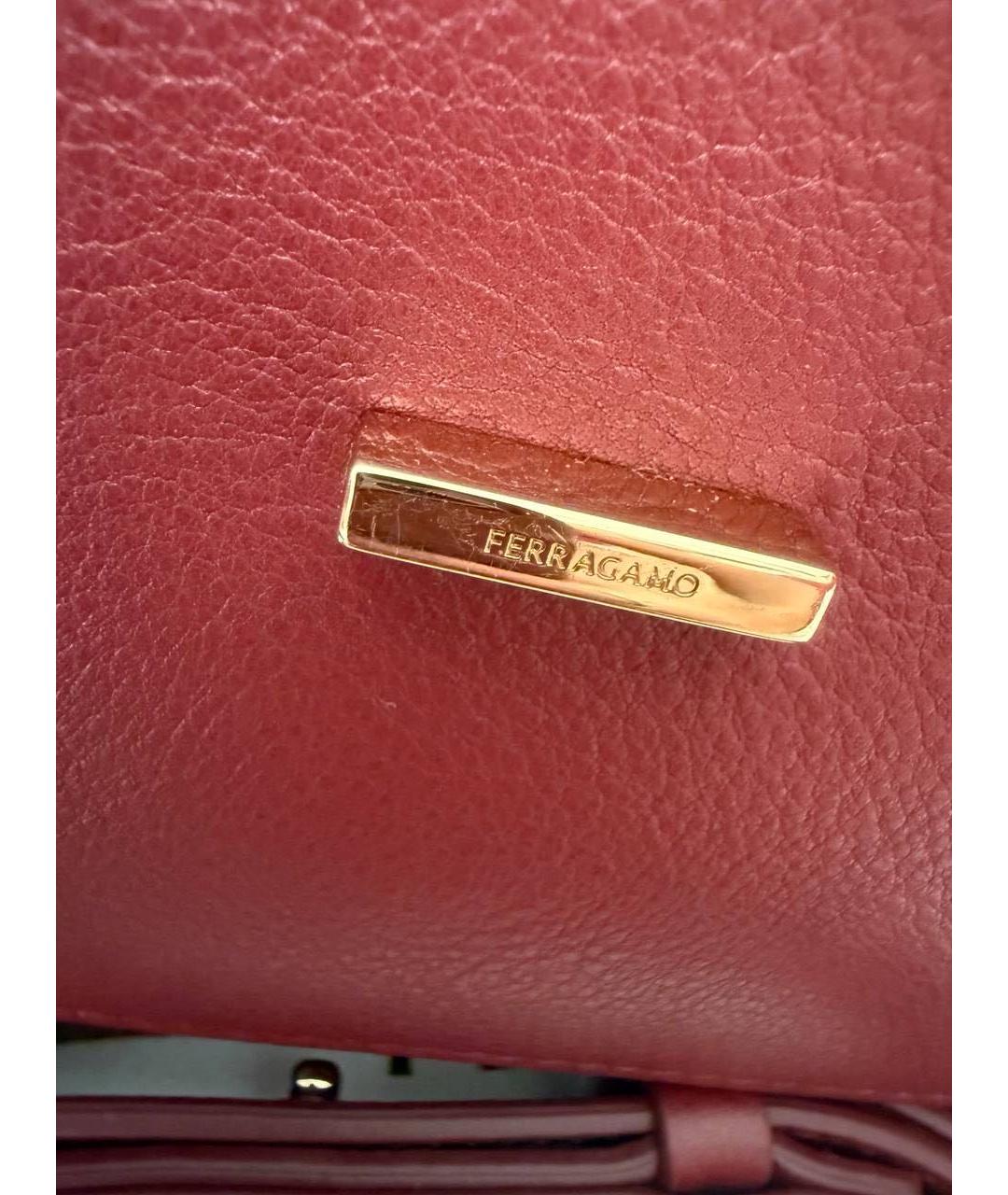 FERRAGAMO Бордовая кожаная сумка через плечо, фото 5