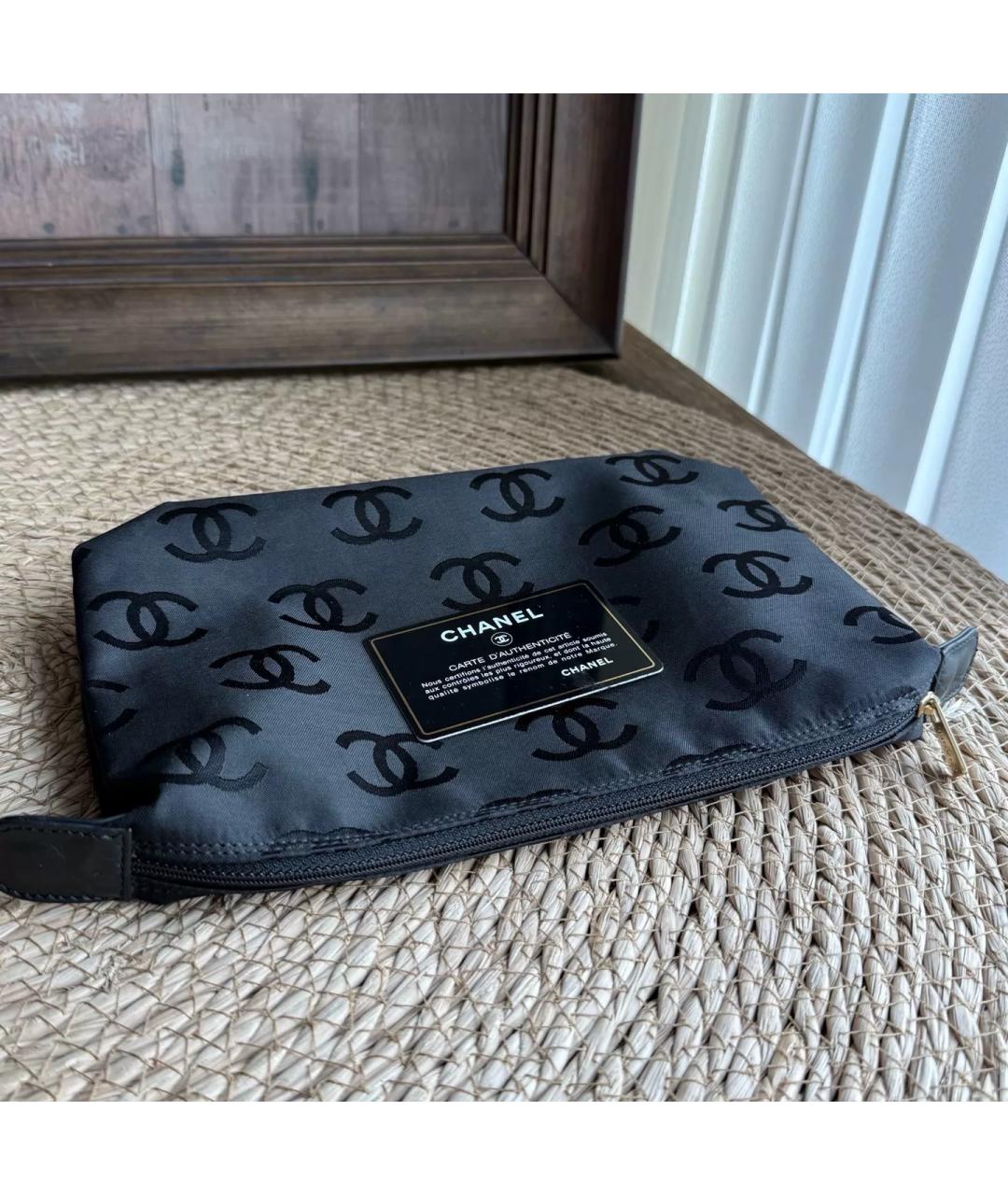 CHANEL Черная кожаная сумка с короткими ручками, фото 6