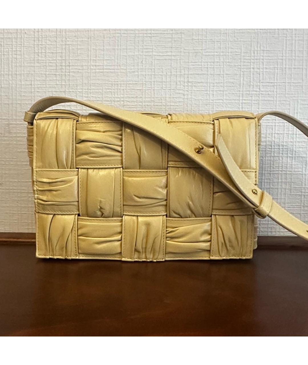 BOTTEGA VENETA Горчичная кожаная сумка через плечо, фото 2