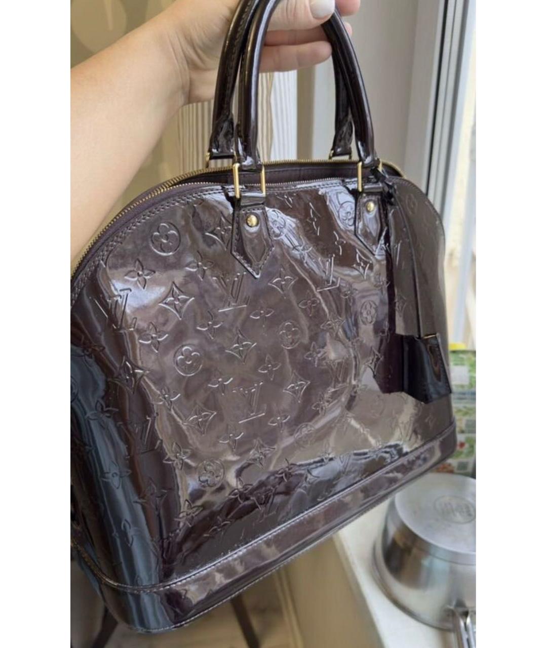 LOUIS VUITTON Фиолетовая сумка с короткими ручками из лакированной кожи, фото 2