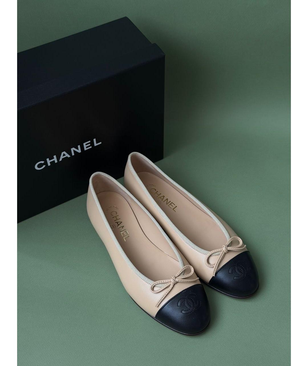 CHANEL Бежевые кожаные балетки, фото 4
