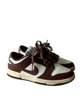 NIKE Кроссовки