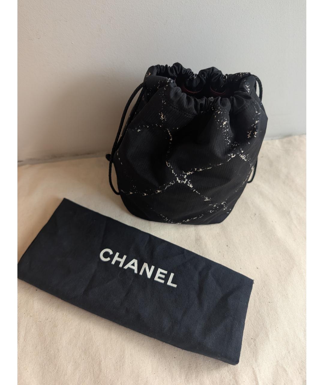 CHANEL Черная нейлоновая косметичка, фото 2