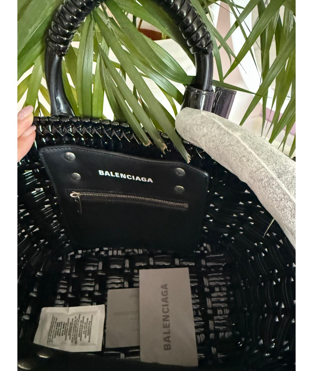 BALENCIAGA Черная пляжная сумка из искусственной кожи, фото 3