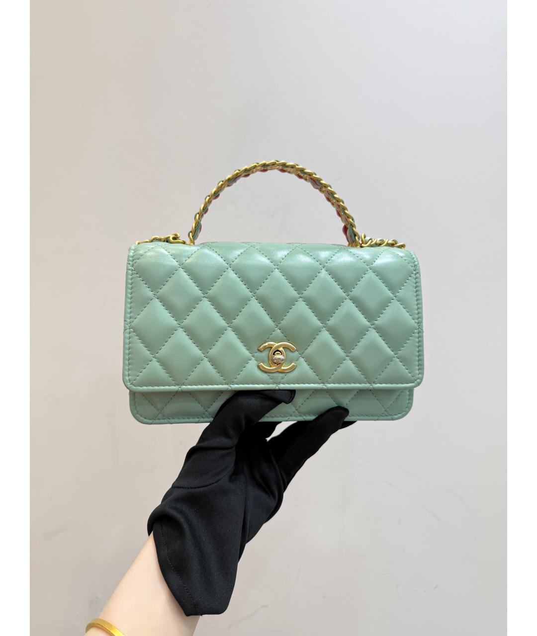 CHANEL Зеленая кожаная сумка через плечо, фото 3