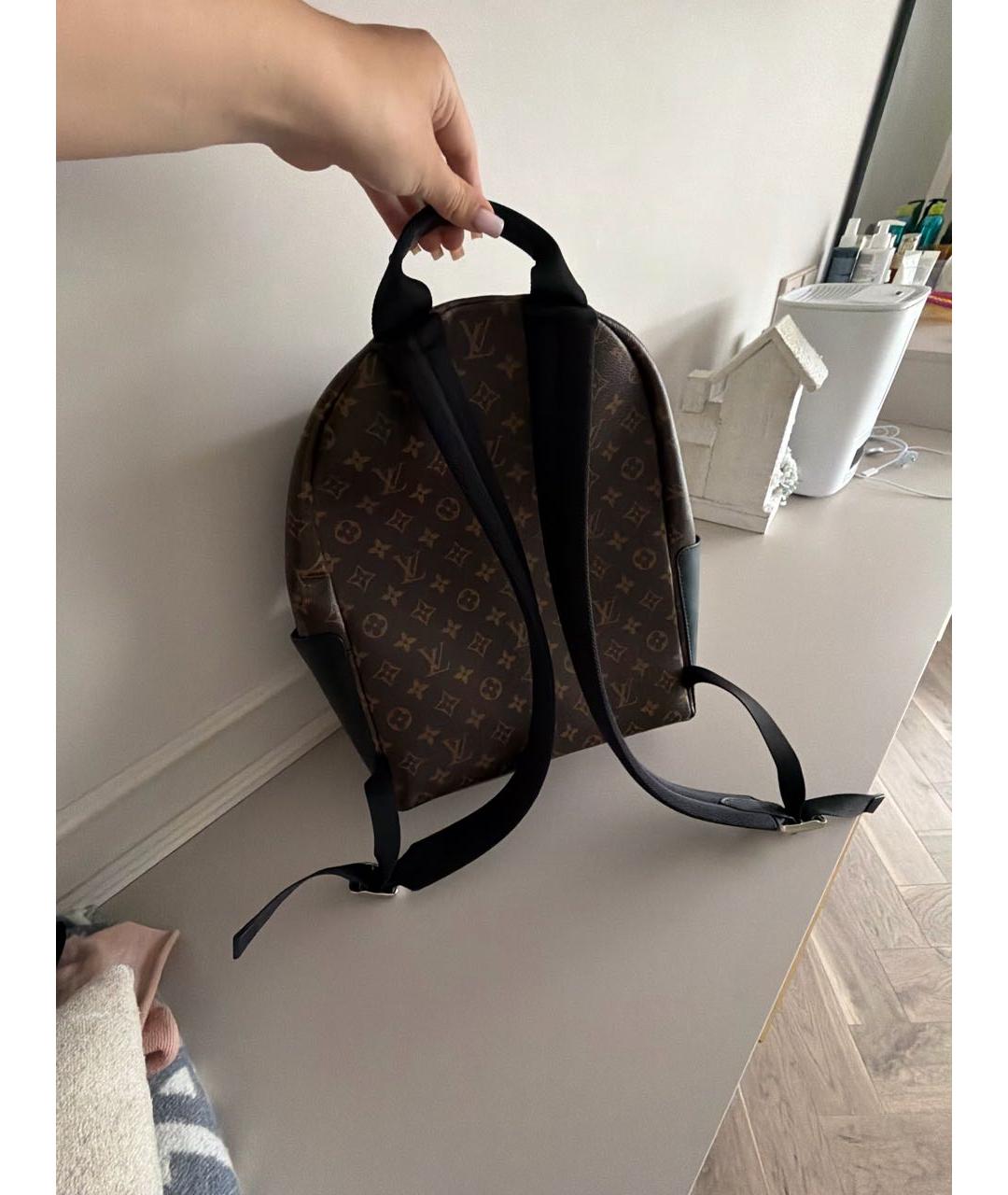 LOUIS VUITTON Коричневый рюкзак из лакированной кожи, фото 3