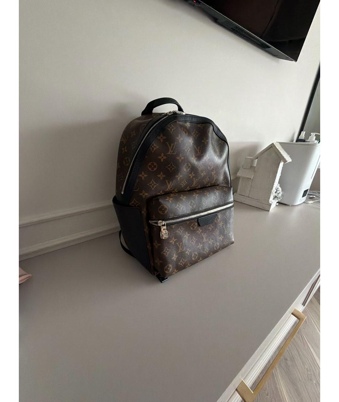 LOUIS VUITTON Коричневый рюкзак из лакированной кожи, фото 2